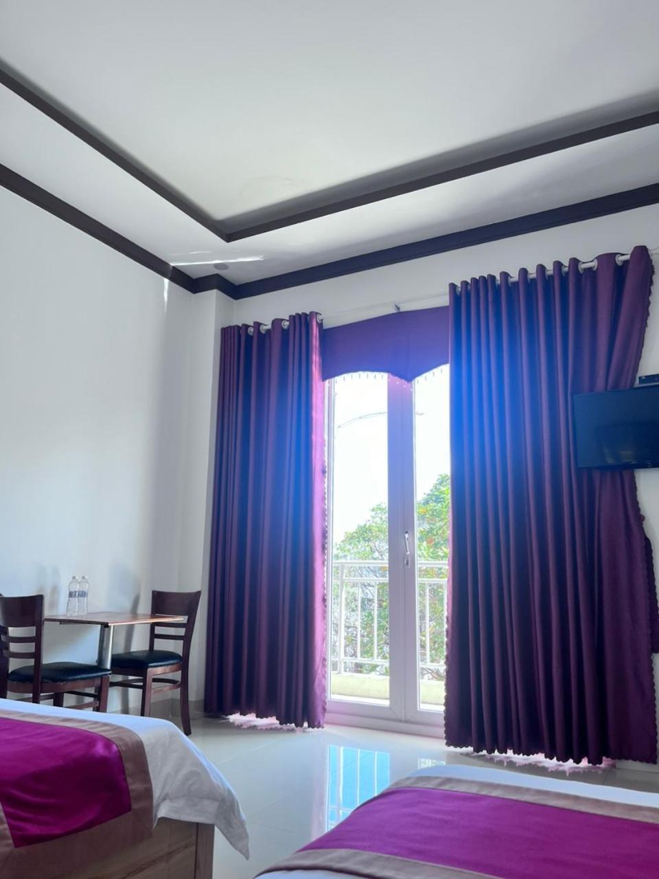 Lak View Hotel Lien Son Luaran gambar