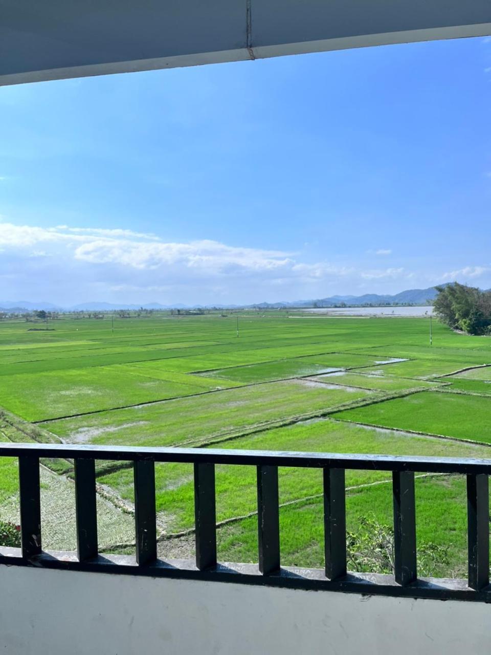 Lak View Hotel Lien Son Luaran gambar
