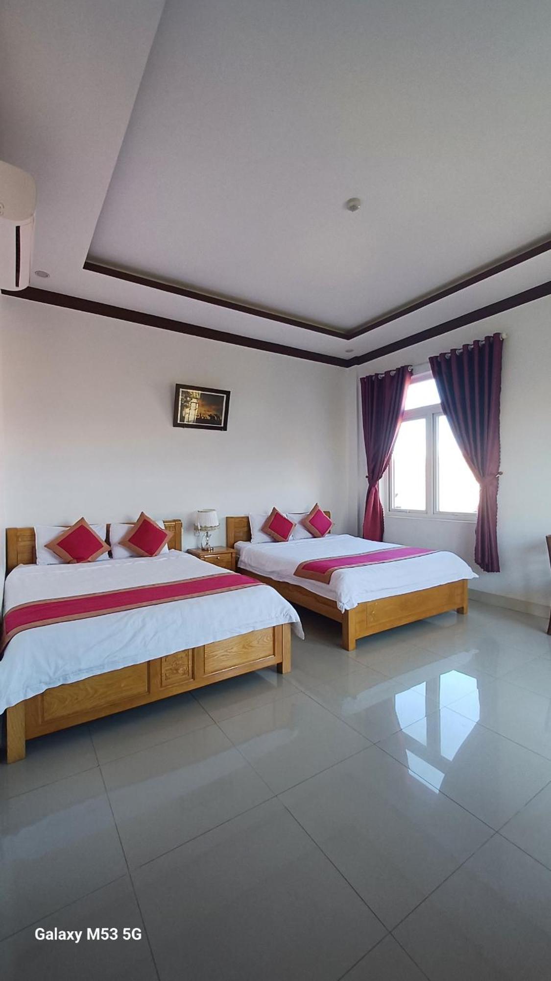 Lak View Hotel Lien Son Luaran gambar