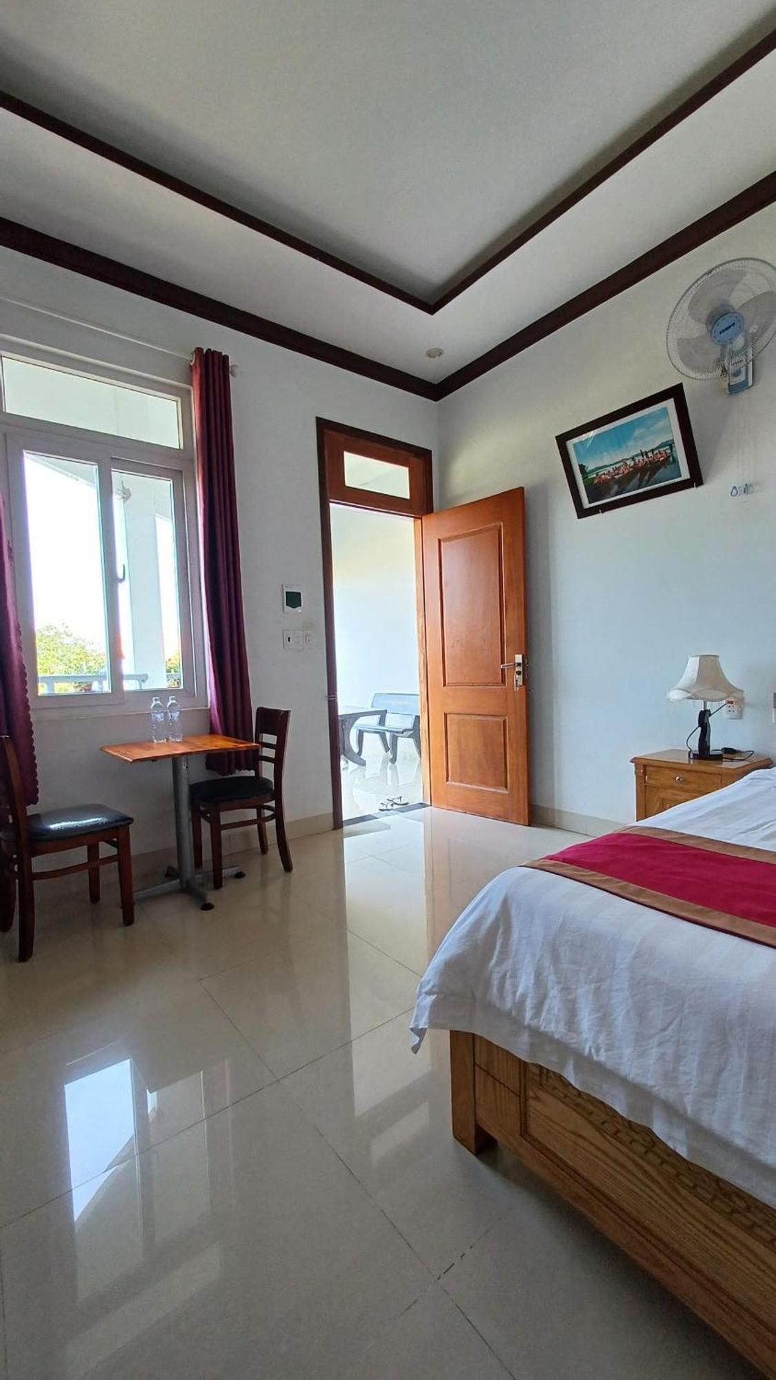 Lak View Hotel Lien Son Luaran gambar
